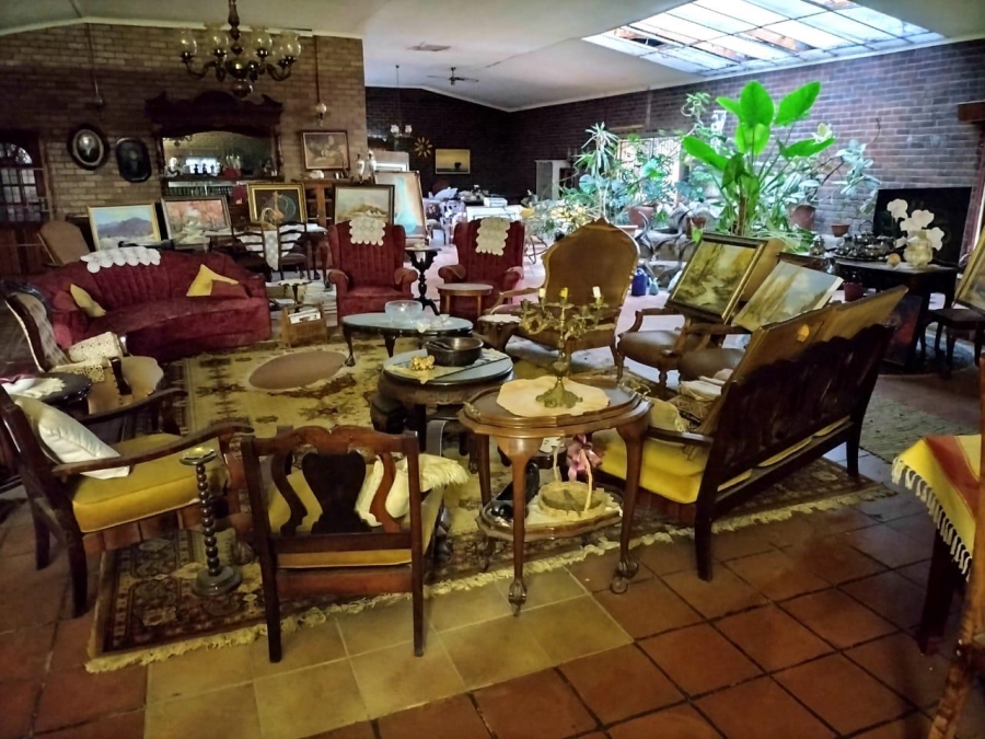 22 Bedroom Property for Sale in Tweespruit Free State